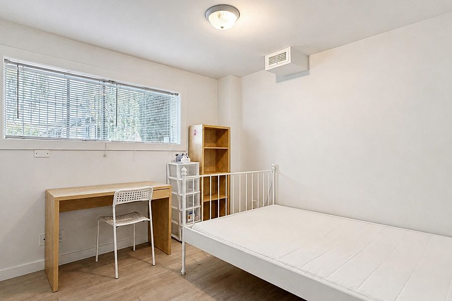 6175 Quebec Street Vancouver, BC - 30