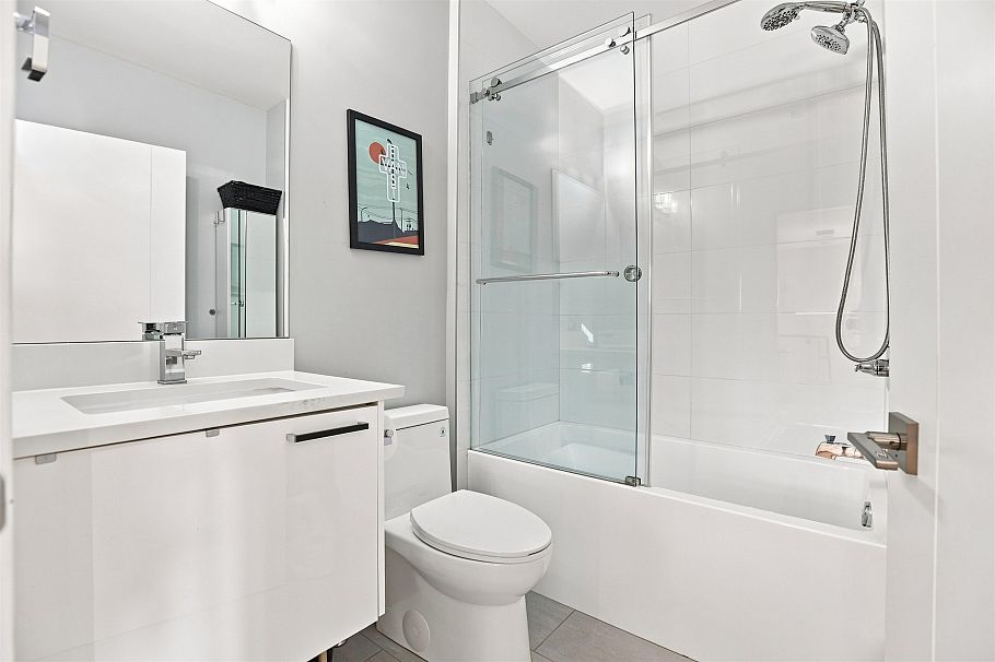 1185 Victoria Drive Vancouver, BC - 31