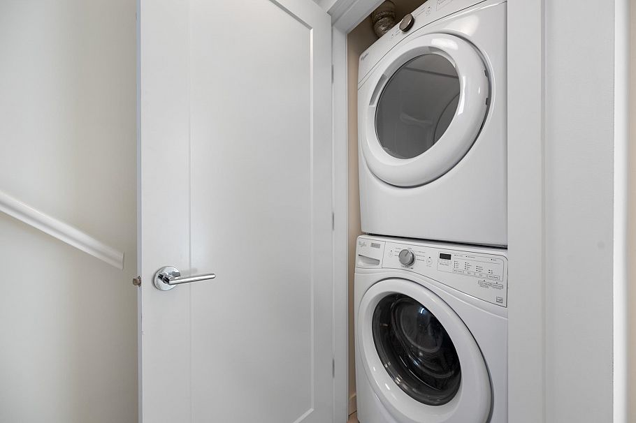 501 E 44th Avenue Vancouver, BC - 37
