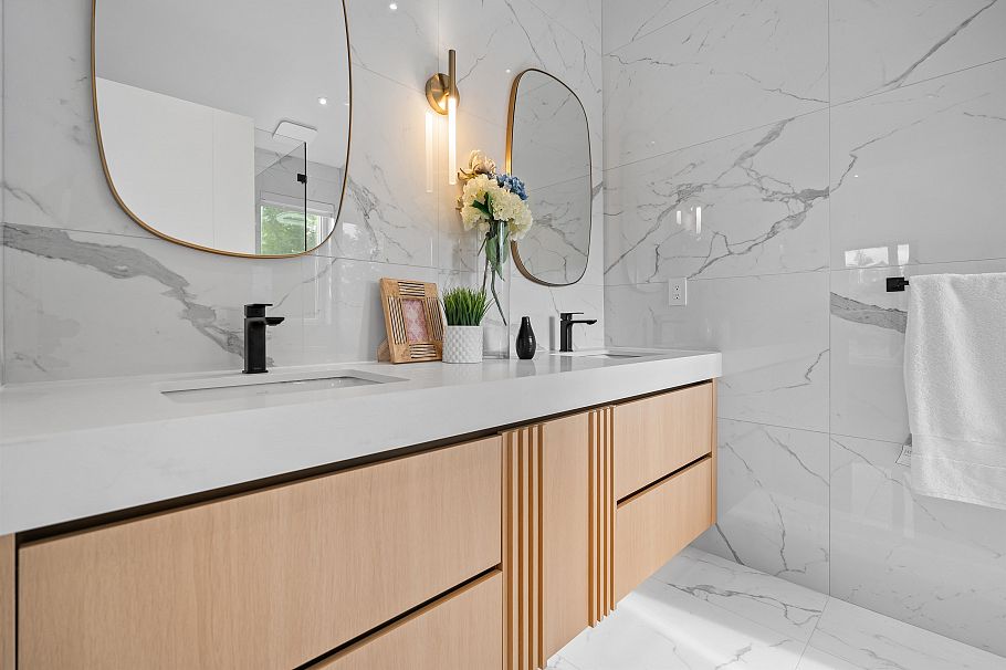 2 3813 W 16th Avenue Vancouver, BC - 24