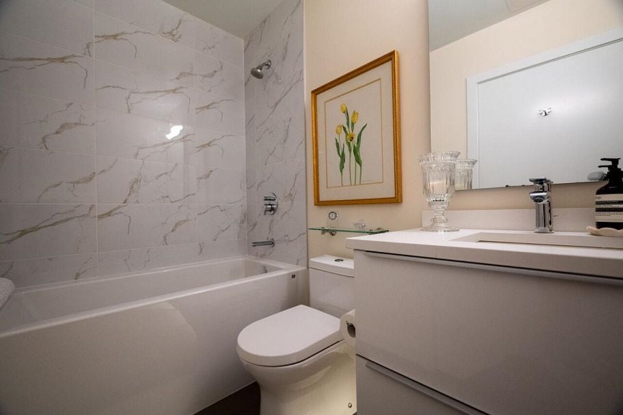 302 4427 Cambie Street Vancouver, BC - 19