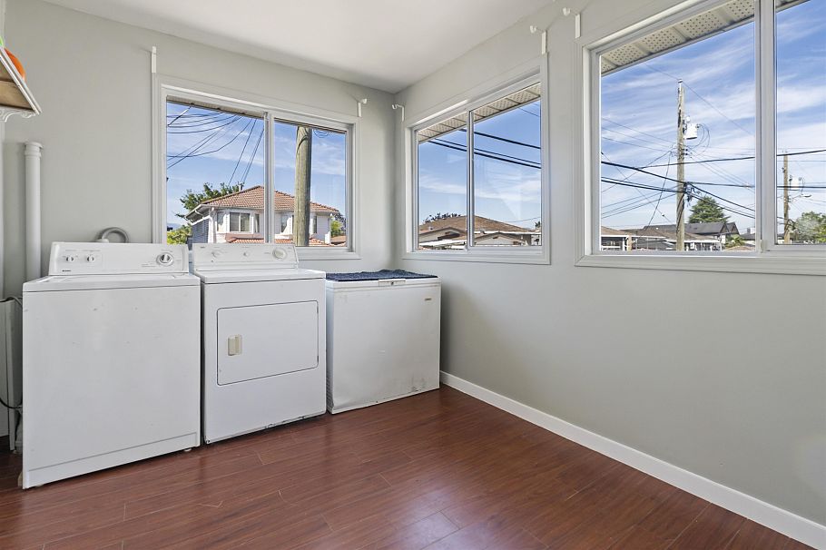 4136 Skeena Street Vancouver, BC - 7
