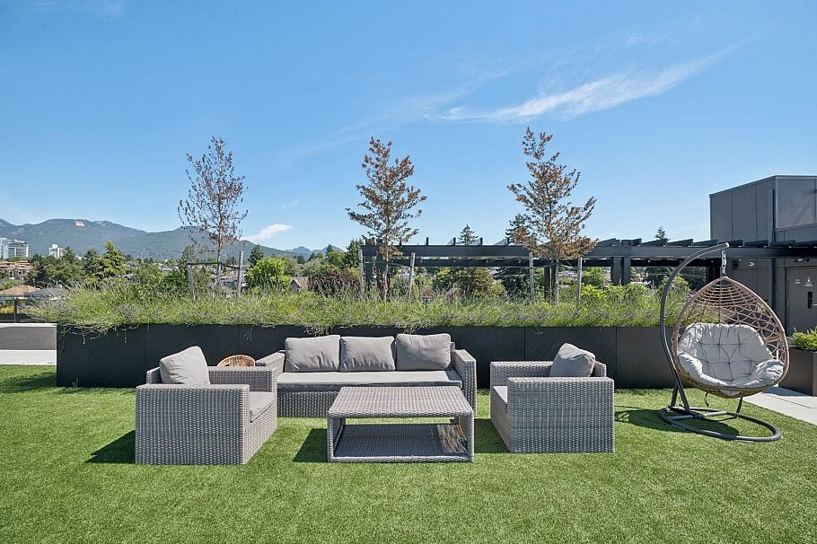 303 333 St. Davids Avenue North Vancouver, BC - 31