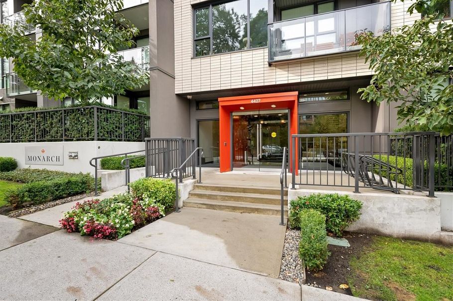 302 4427 Cambie Street Vancouver, BC - 33