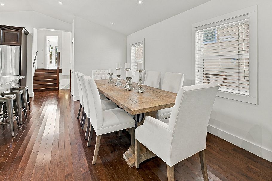 1153 Wellington Drive North Vancouver, BC - 10