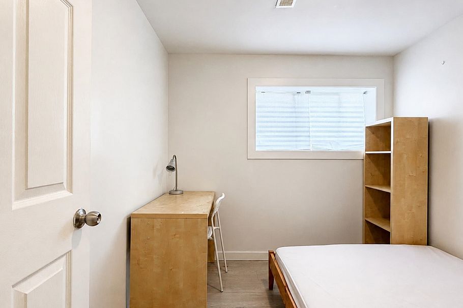 6175 Quebec Street Vancouver, BC - 27