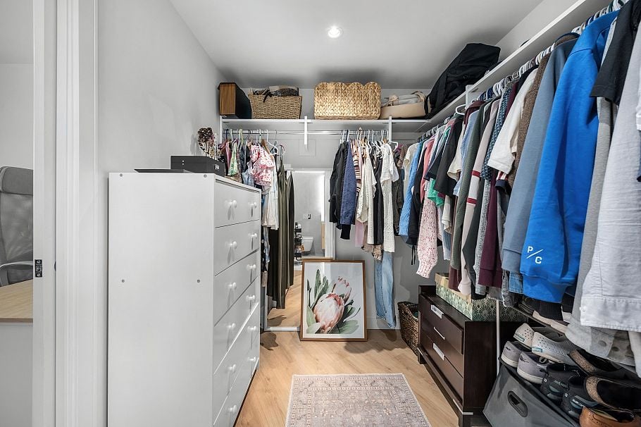 603 1500 Fern Street North Vancouver, BC - 17
