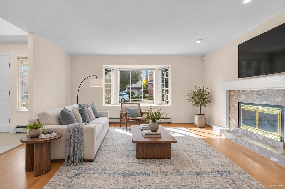 3681 Scales Place Vancouver, BC - 2