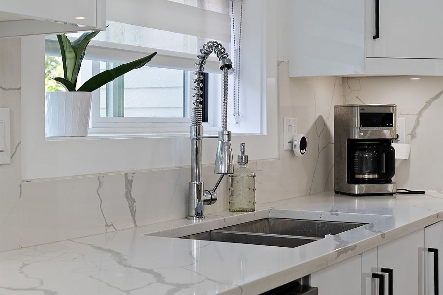 1131 E 23rd Avenue Vancouver, BC - 12