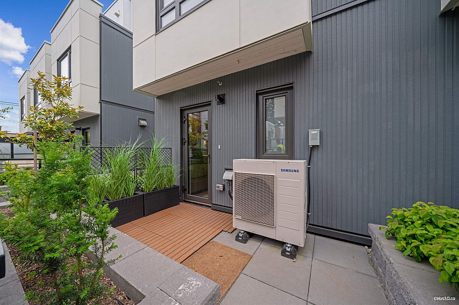 6292 Oak Street Vancouver, BC - 11