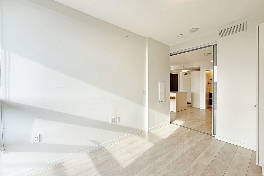 1211 180 E 2nd Avenue Vancouver, BC - 17