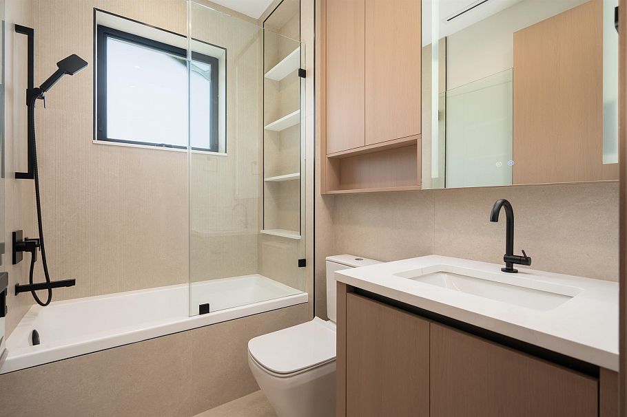 2 1448 E 30th Avenue Vancouver, BC - 10