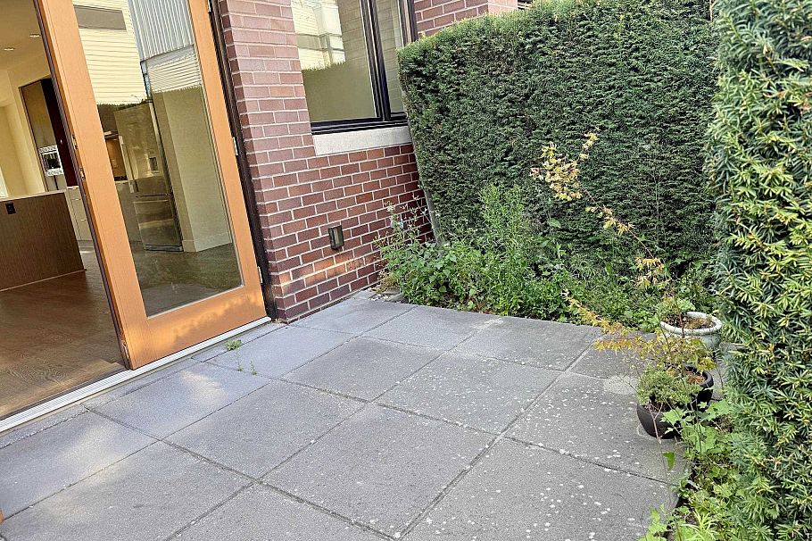 6180 Oak Street Vancouver, BC - 16