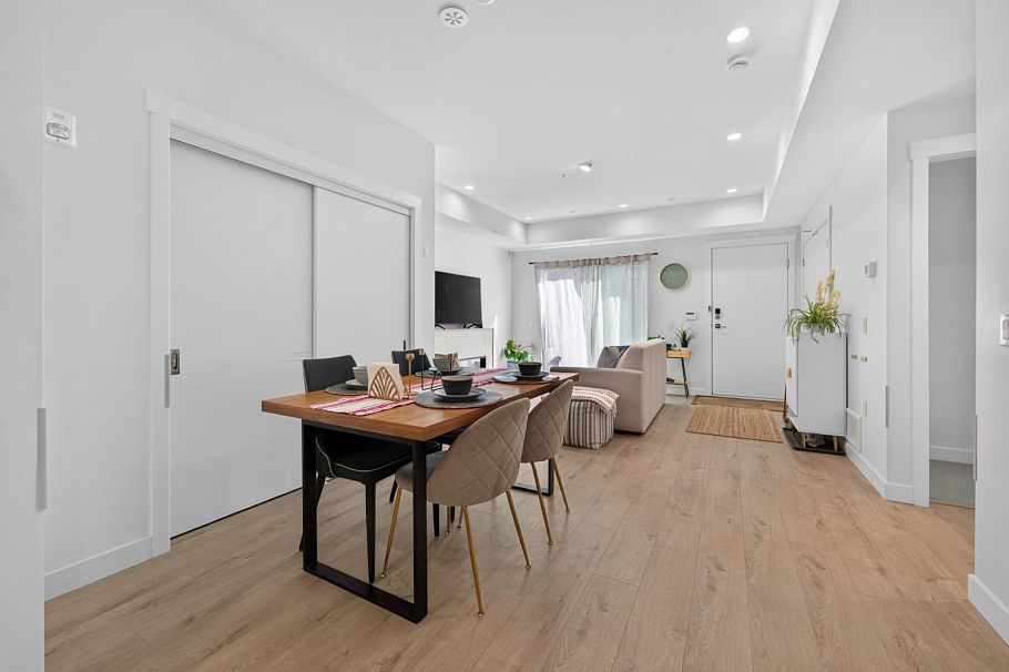 25 3490 Mt Seymour Parkway Vancouver, BC - 15