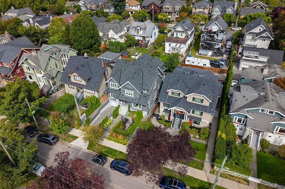 2523 W 8th Avenue Vancouver, BC - 23