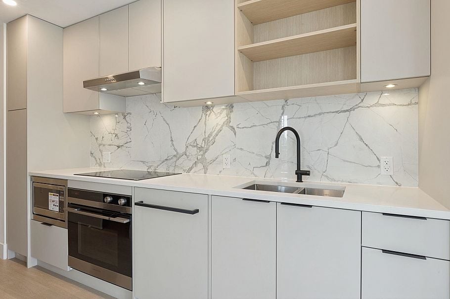303 333 St. Davids Avenue North Vancouver, BC - 11