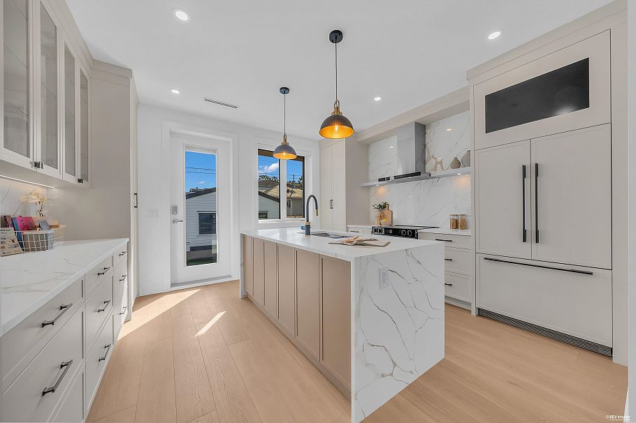 4328 Rupert Street Vancouver, BC - 10