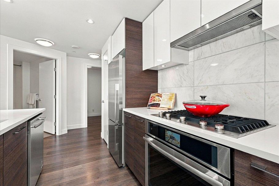 706 3557 Sawmill Crescent Vancouver, BC - 5