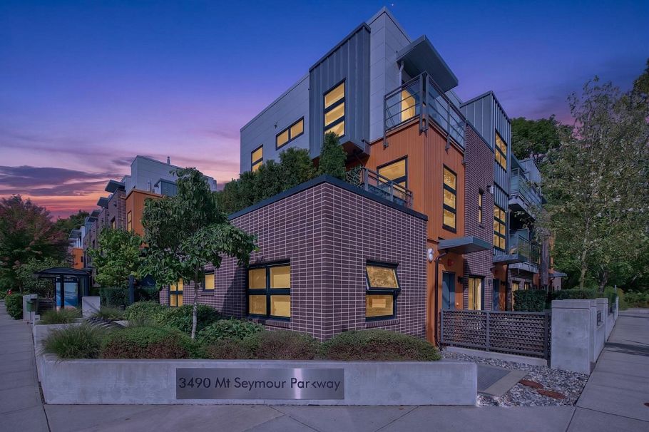 25 3490 Mt Seymour Parkway Vancouver, BC - 29