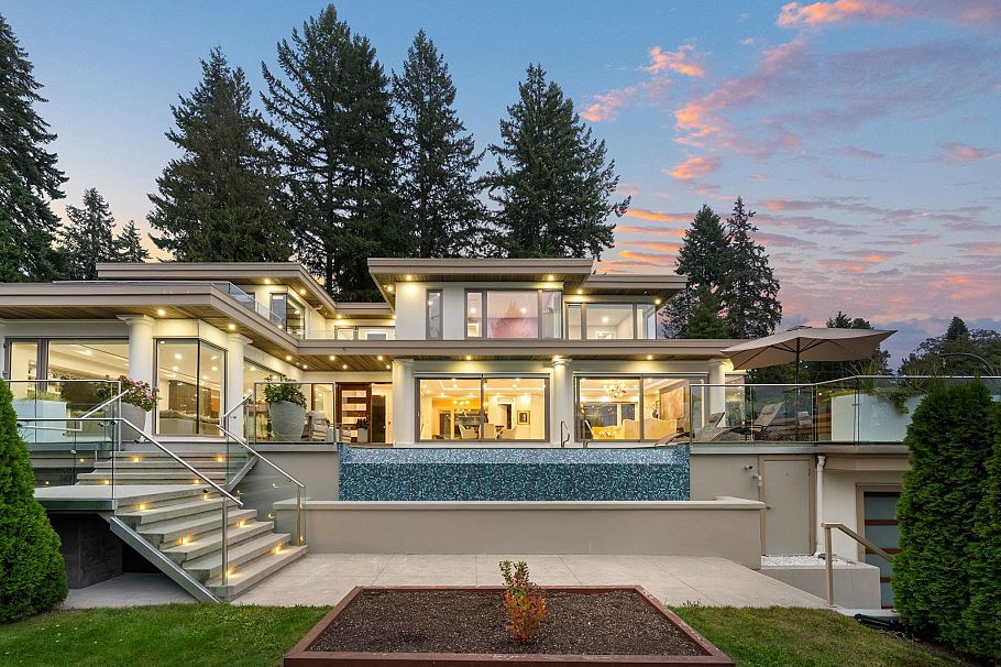 3980 Norwood Avenue North Vancouver, BC - 39