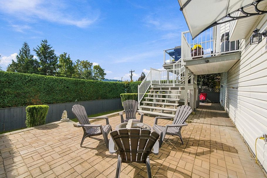 3950 Sparrow Lane North Vancouver, BC - 32