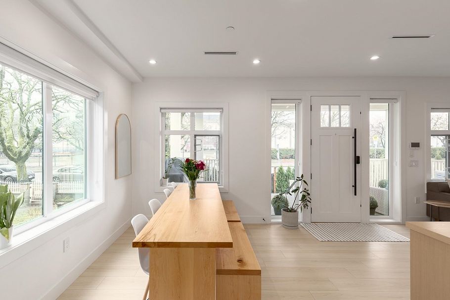 1727 E 22nd Avenue Vancouver, BC - 10