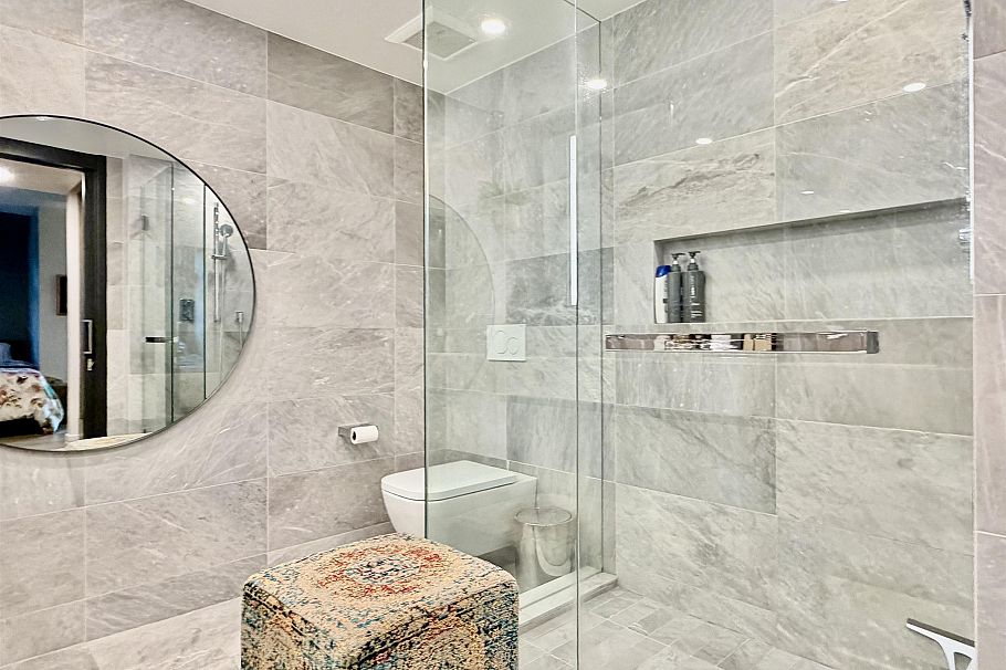406 889 Pacific Street Vancouver, BC - 10