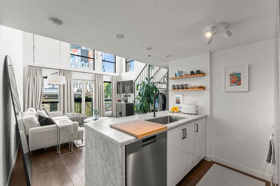 401 1 E Cordova Street Vancouver, BC - 8