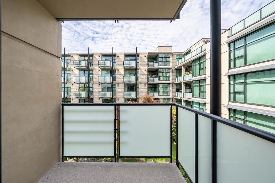 322 8988 Hudson Street Vancouver, BC - 13