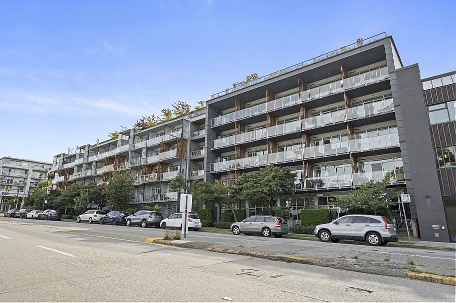 413 256 E 2nd Avenue Vancouver, BC - 1