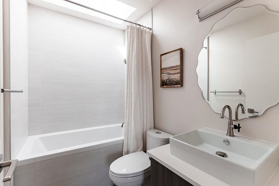 407 1206 W 14th Avenue Vancouver, BC - 23