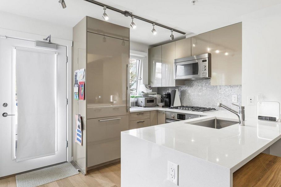 4183 Cambie Street Vancouver, BC - 6