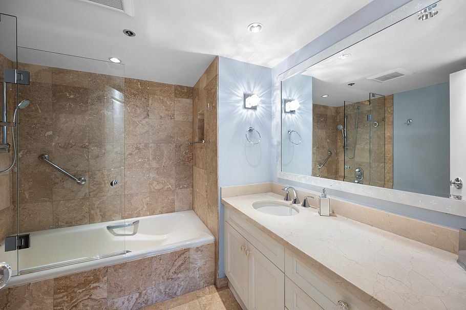 205 1470 Pennyfarthing Drive Vancouver, BC - 22