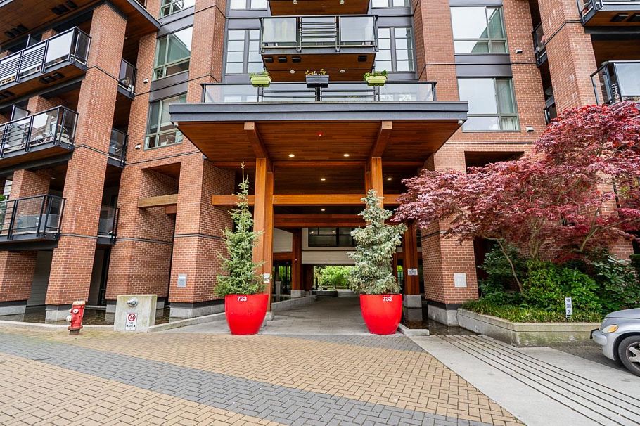 606 733 W 3rd Street North Vancouver, BC - 35