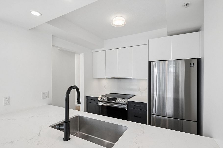 1506 1288 Alberni Street Vancouver, BC - 8