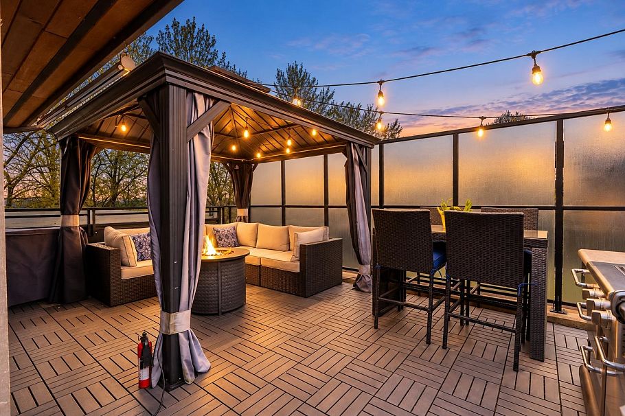 606 733 W 3rd Street North Vancouver, BC - 1