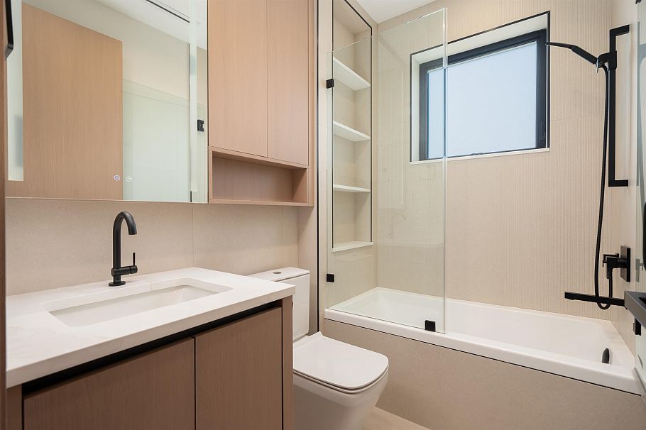 1 1448 E 30th Avenue Vancouver, BC - 14