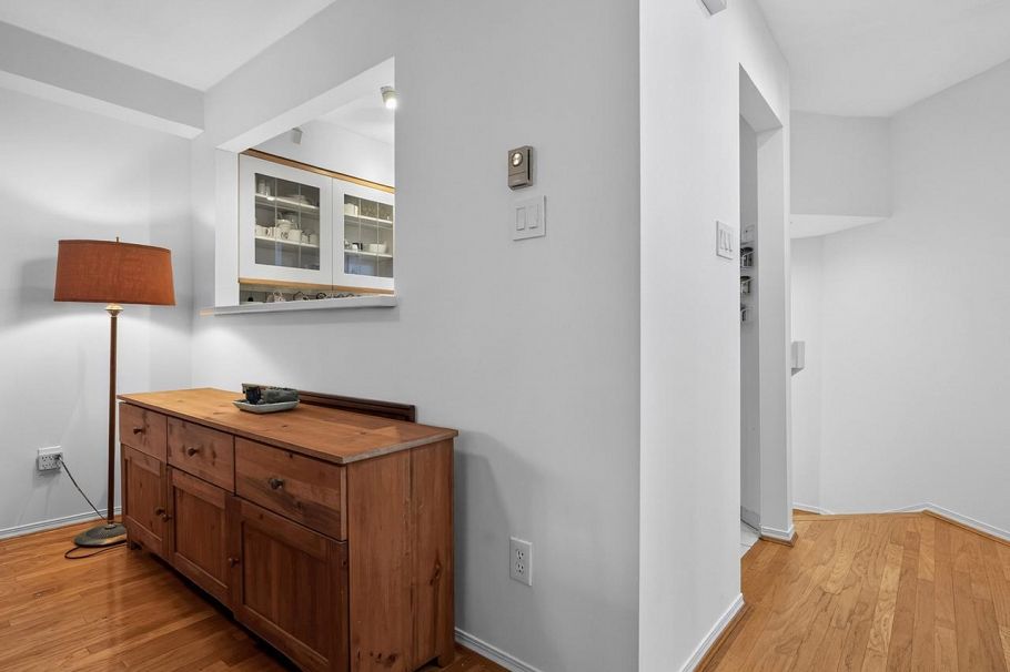 2175 W 3rd Avenue Vancouver, BC - 6