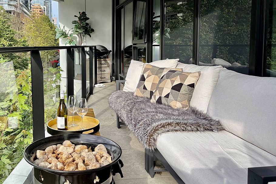 406 889 Pacific Street Vancouver, BC - 18