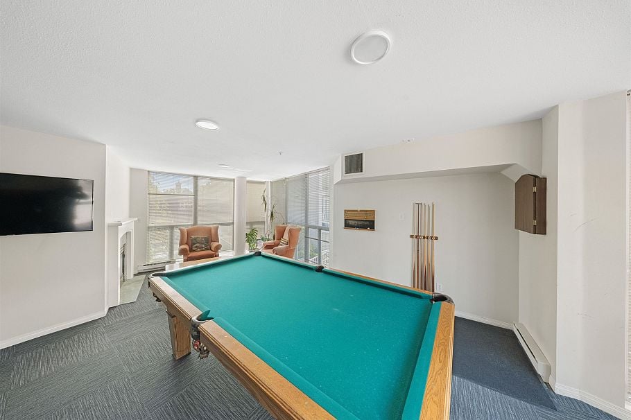 409 8430 Jellicoe Street Vancouver, BC - 23