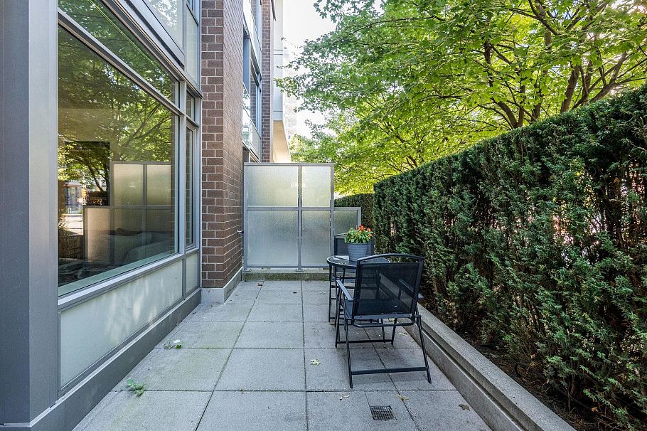107 110 Switchmen Street Vancouver, BC - 25
