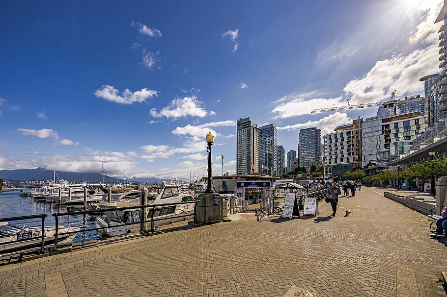 807 590 Nicola Street Vancouver, BC - 37