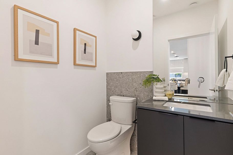 2796 Cambridge Street Vancouver, BC - 9