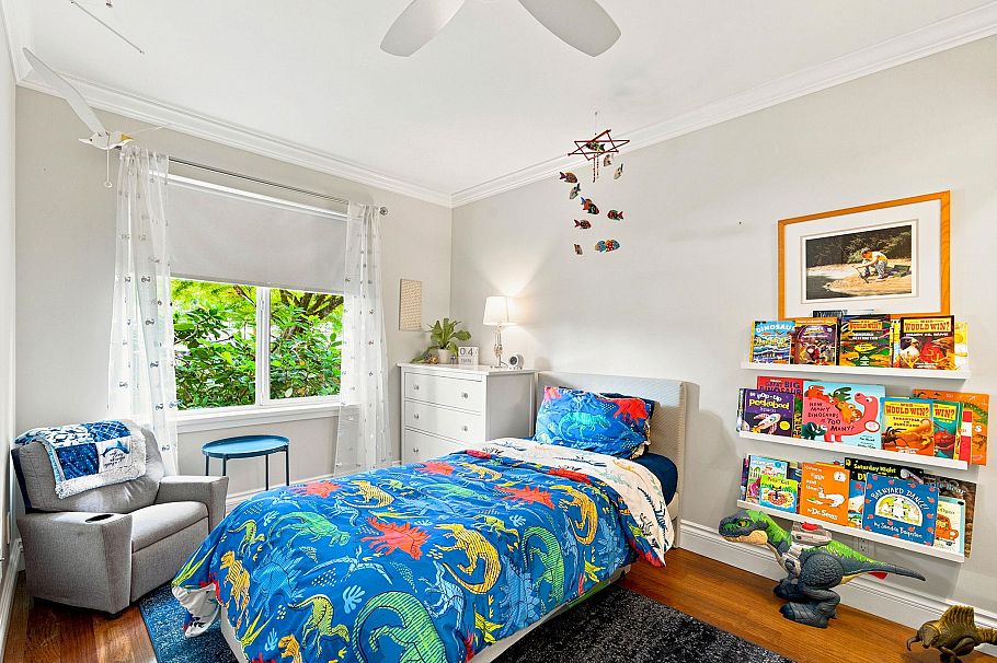 2360 Mackay Avenue North Vancouver, BC - 11