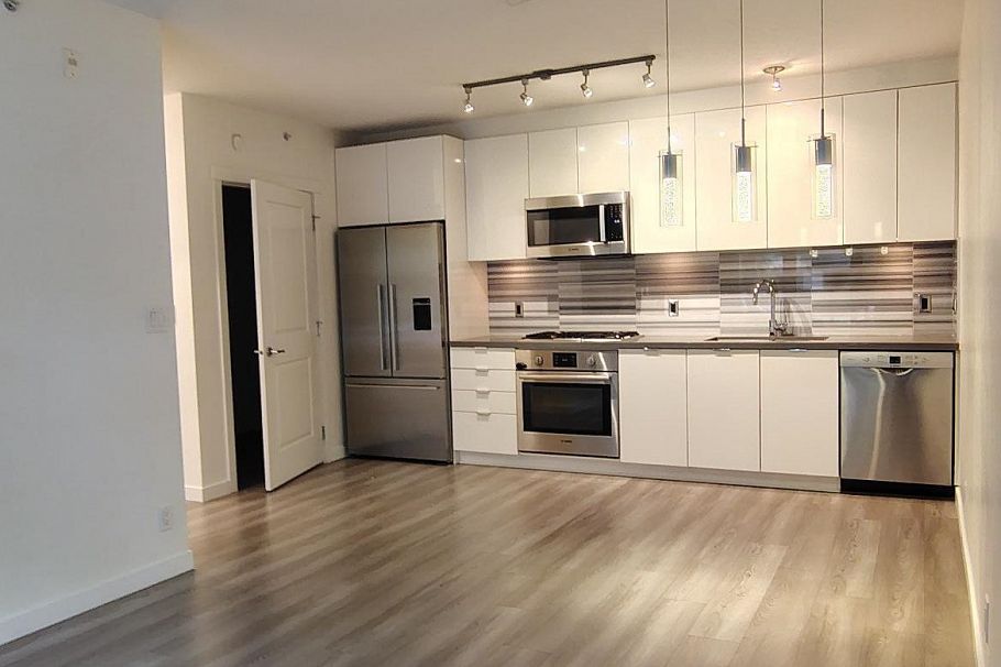 101 3168 Riverwalk Avenue Vancouver, BC - 5