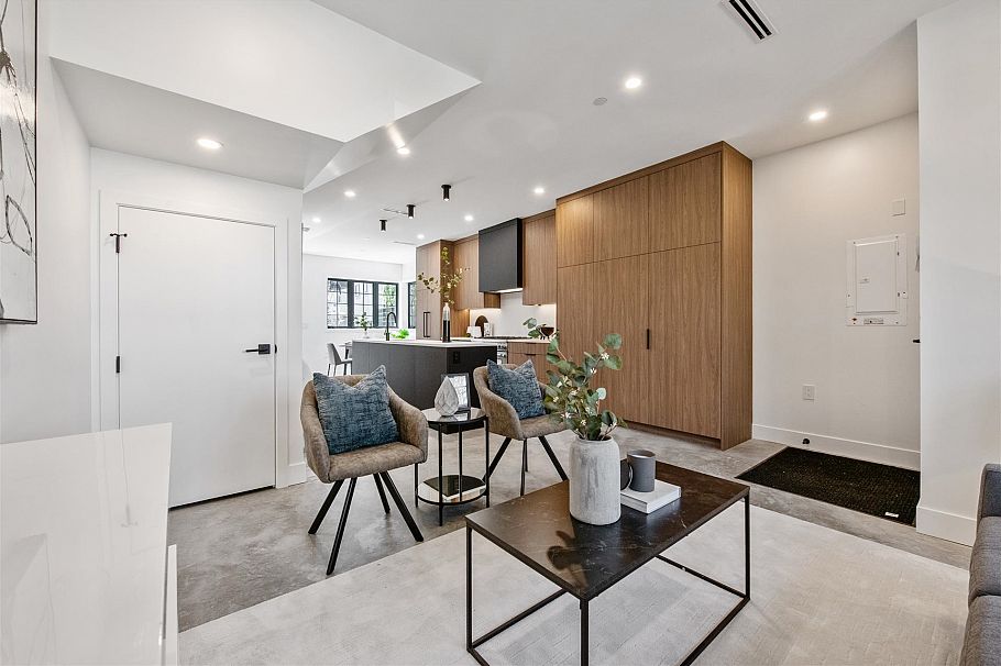 2 1166 E 26th Avenue Vancouver, BC - 4