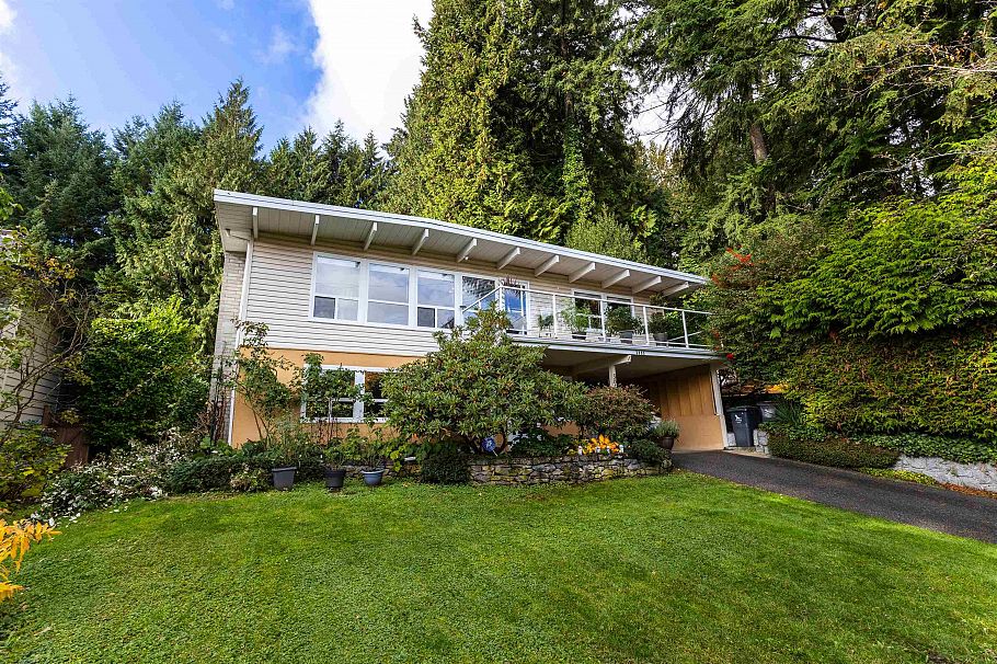 3063 Royal Avenue North Vancouver, BC - 14