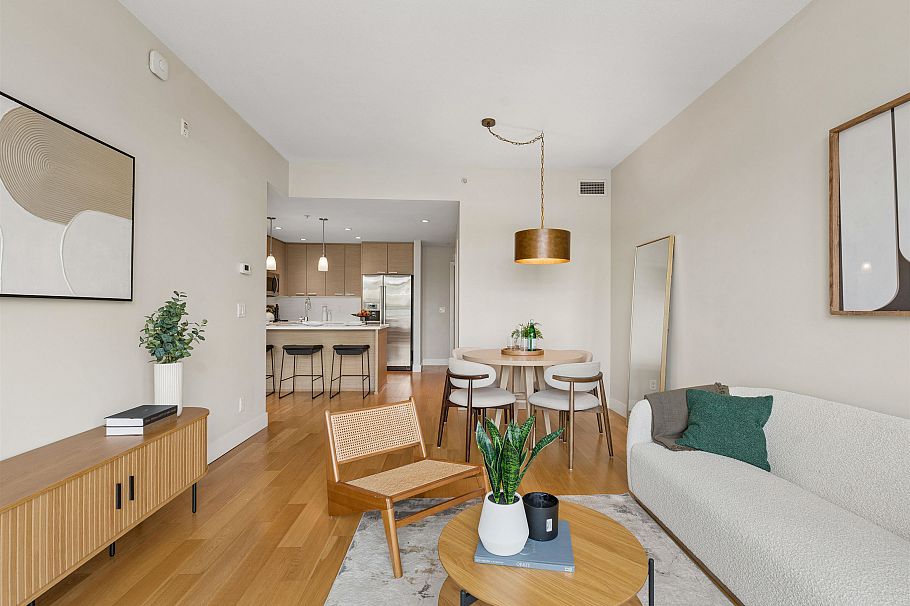 306 2020 Alma Street Vancouver, BC - 3