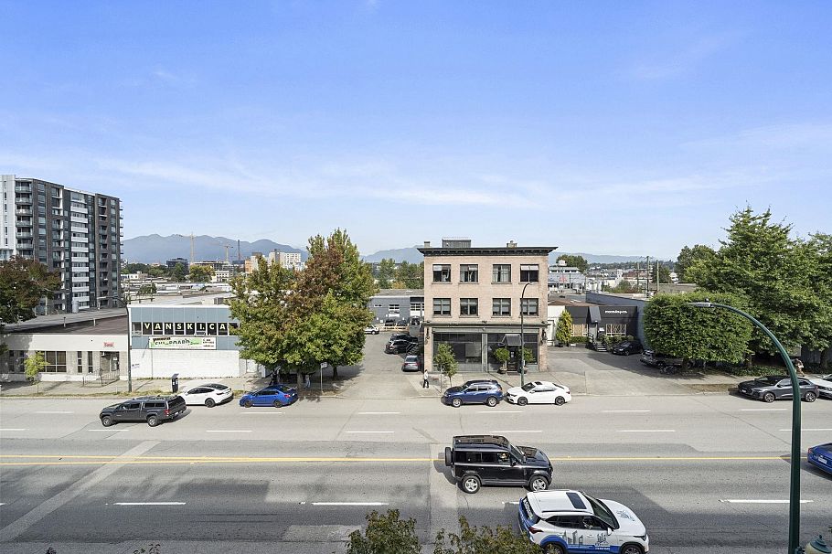413 256 E 2nd Avenue Vancouver, BC - 20