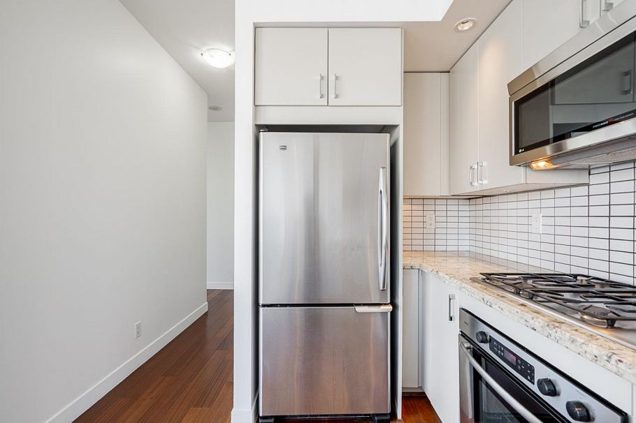 1505 1050 Smithe Street Vancouver, BC - 15